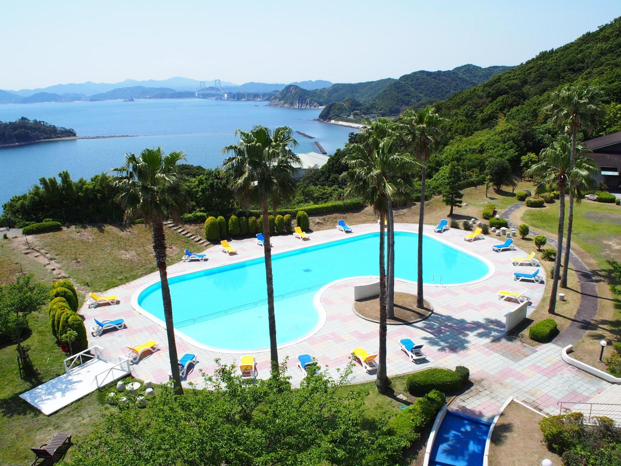 Grand Mercure Awaji Island Resort & Spa Minamiawaji Exterior photo