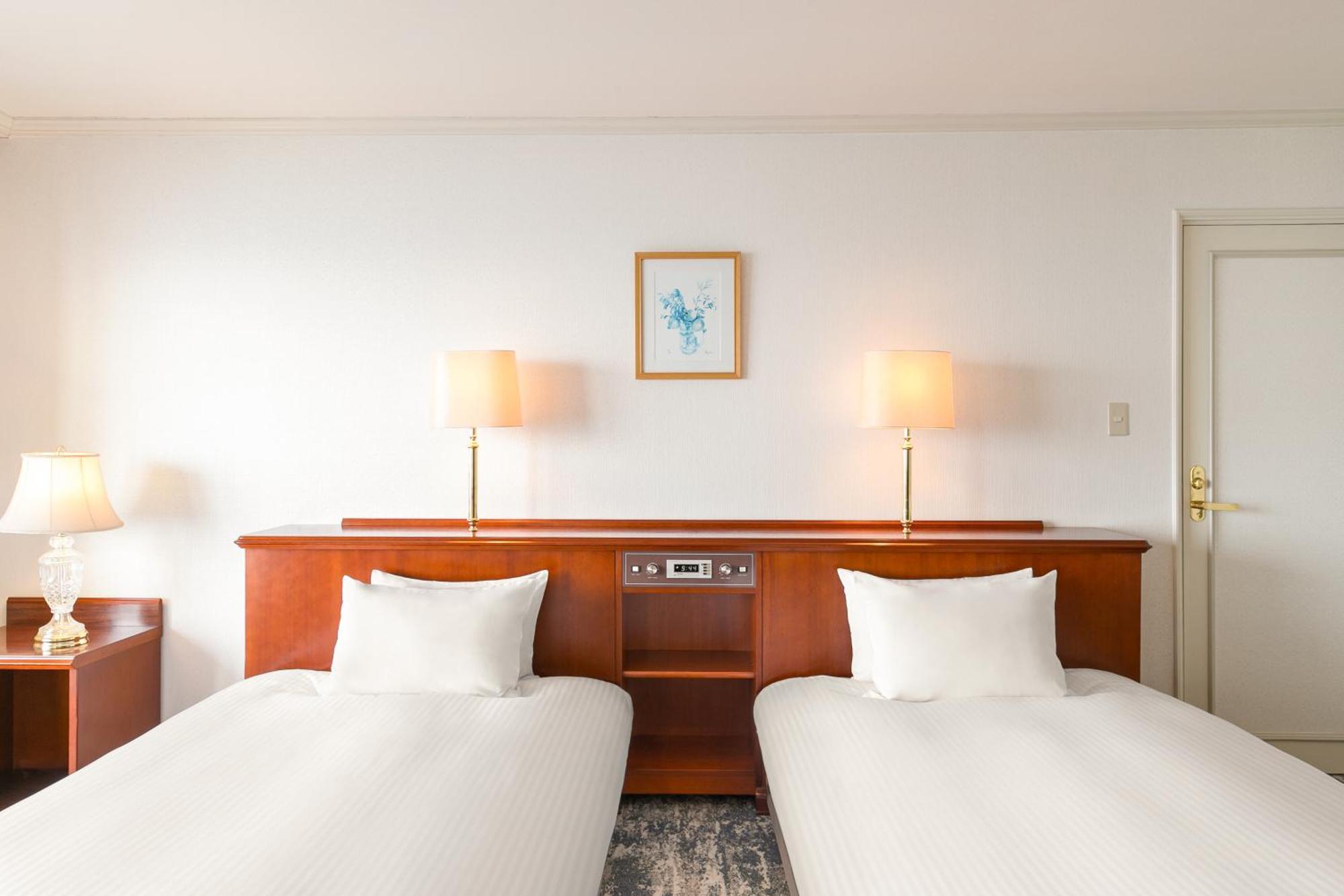Grand Mercure Awaji Island Resort & Spa Minamiawaji Exterior photo