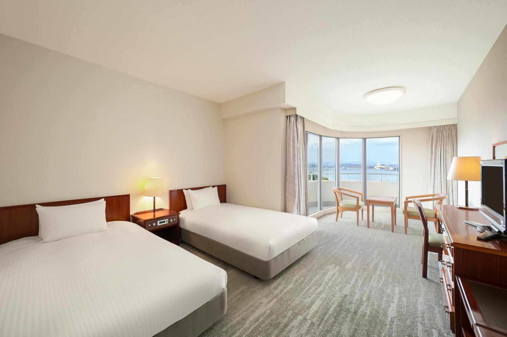 Grand Mercure Awaji Island Resort & Spa Minamiawaji Exterior photo