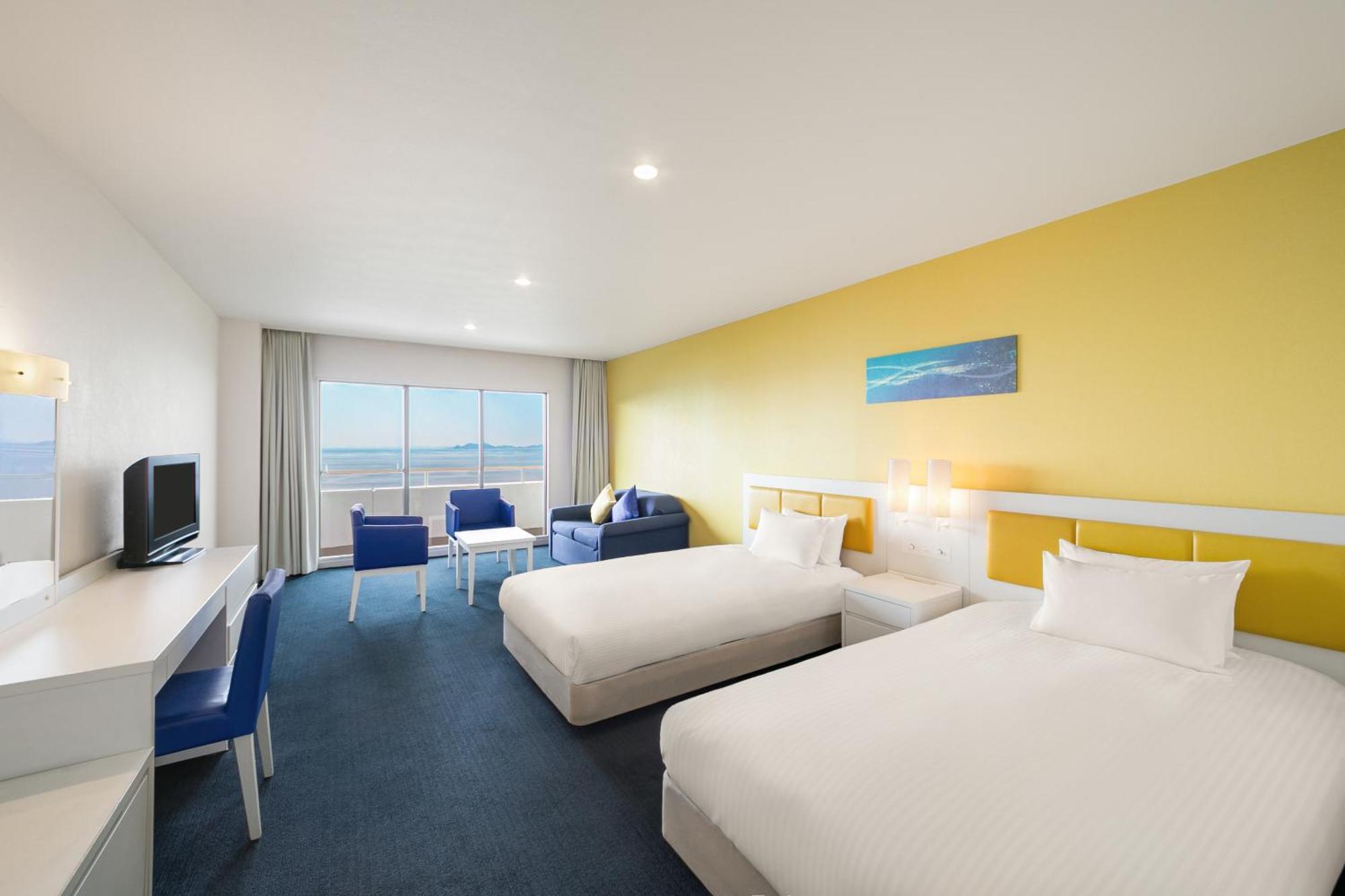 Grand Mercure Awaji Island Resort & Spa Minamiawaji Exterior photo