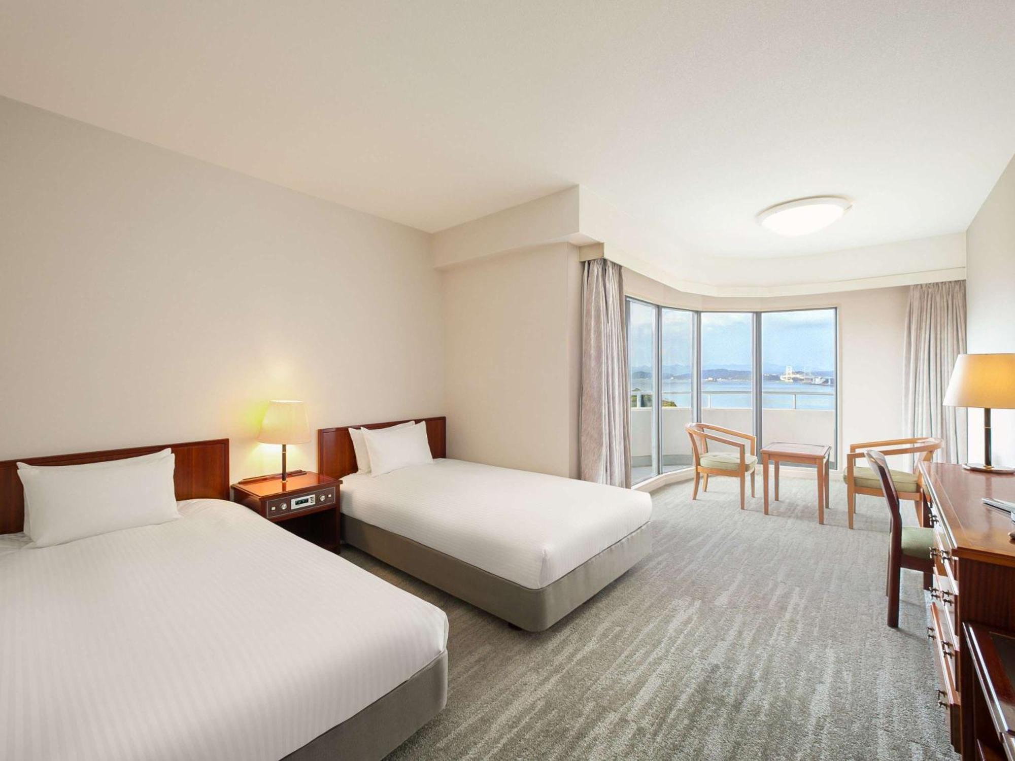 Grand Mercure Awaji Island Resort & Spa Minamiawaji Exterior photo
