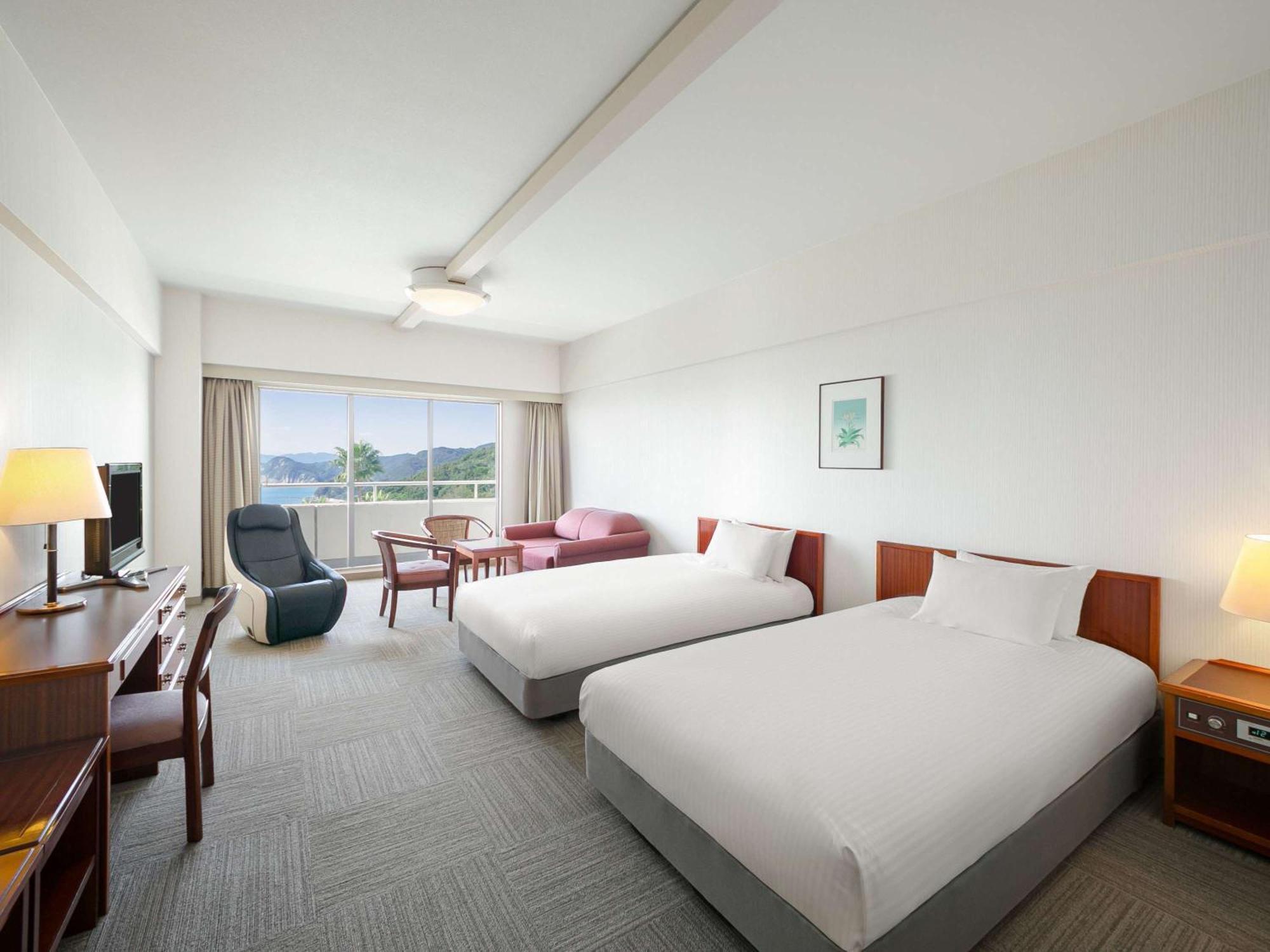 Grand Mercure Awaji Island Resort & Spa Minamiawaji Exterior photo