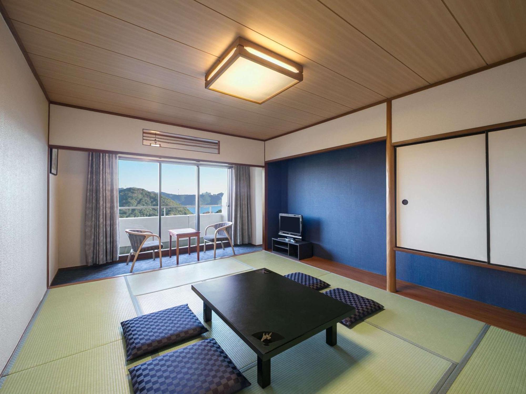 Grand Mercure Awaji Island Resort & Spa Minamiawaji Exterior photo