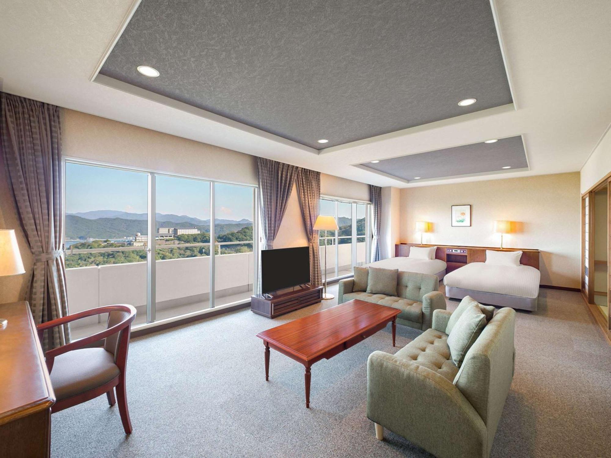 Grand Mercure Awaji Island Resort & Spa Minamiawaji Exterior photo